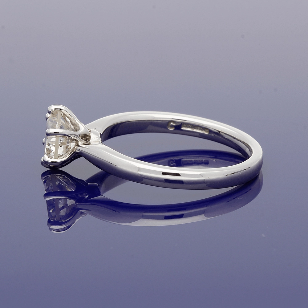 Platinum 1.17ct Round Brilliant Cut Diamond Solitaire Engagement Ring