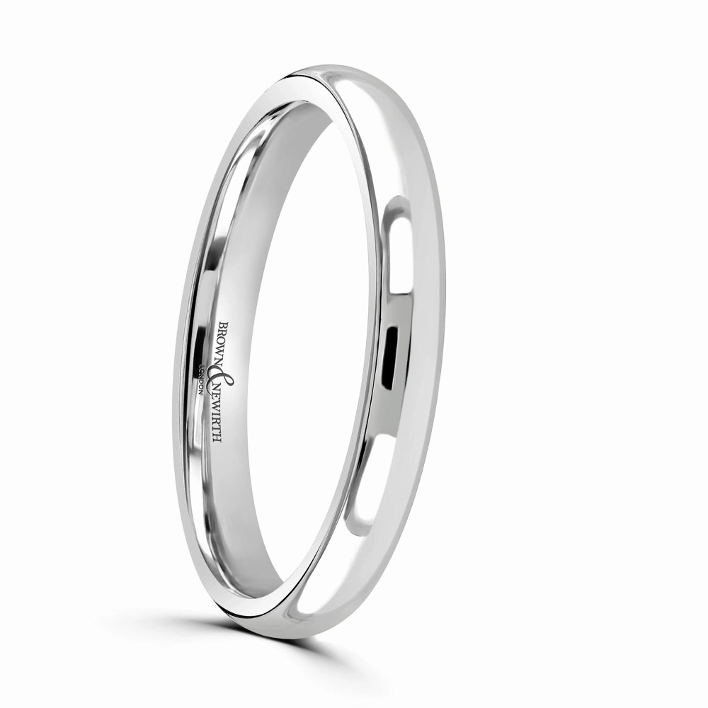 Platinum 2.5mm Medium Court Wedding Band