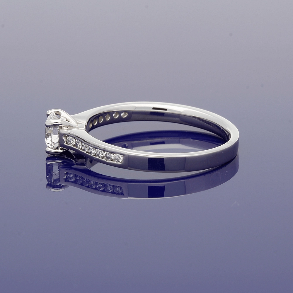 Platinum Certificated 0.41ct Diamond Solitaire Engagement Ring with Diamond Set Shoulders