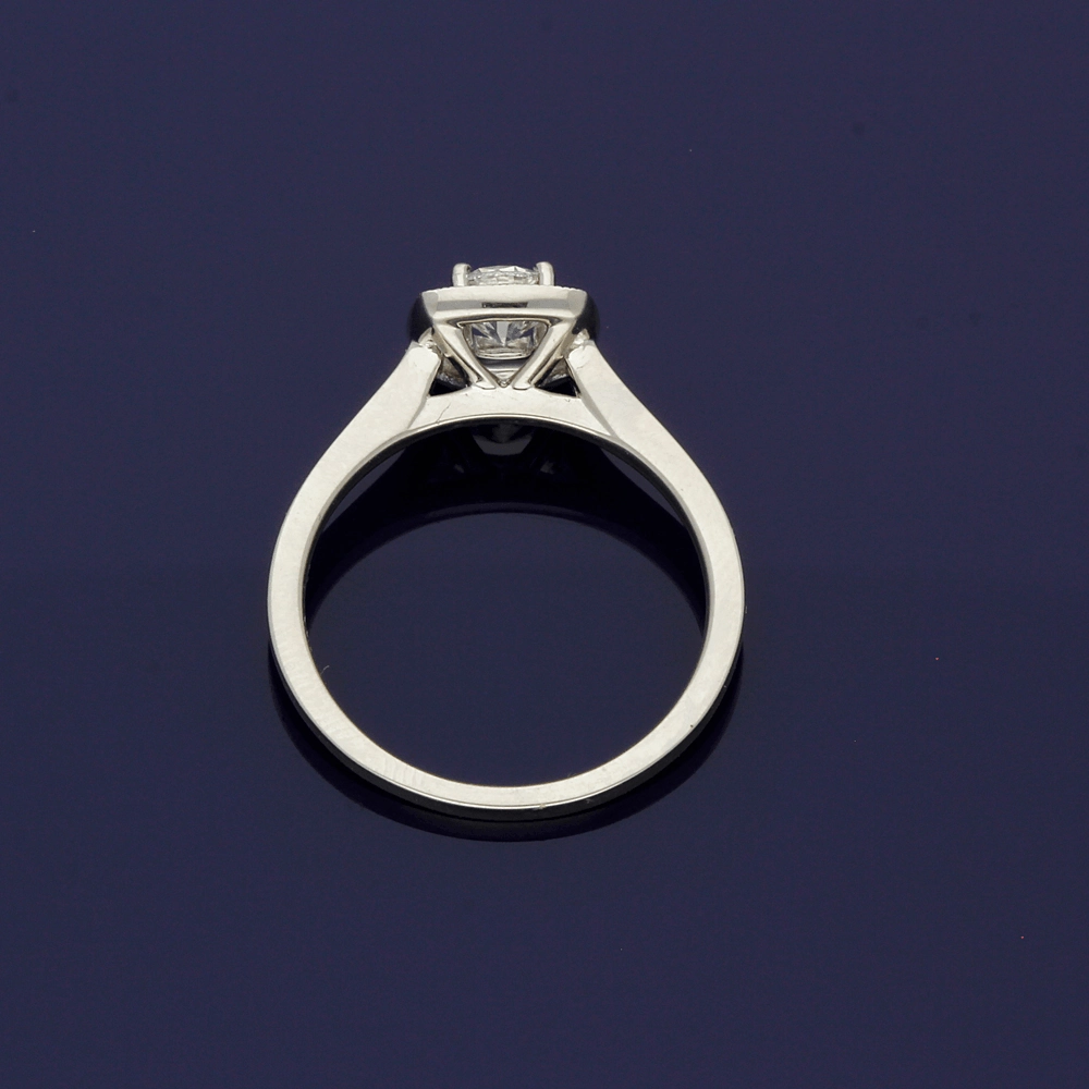Platinum Diamond Halo Cluster Ring
