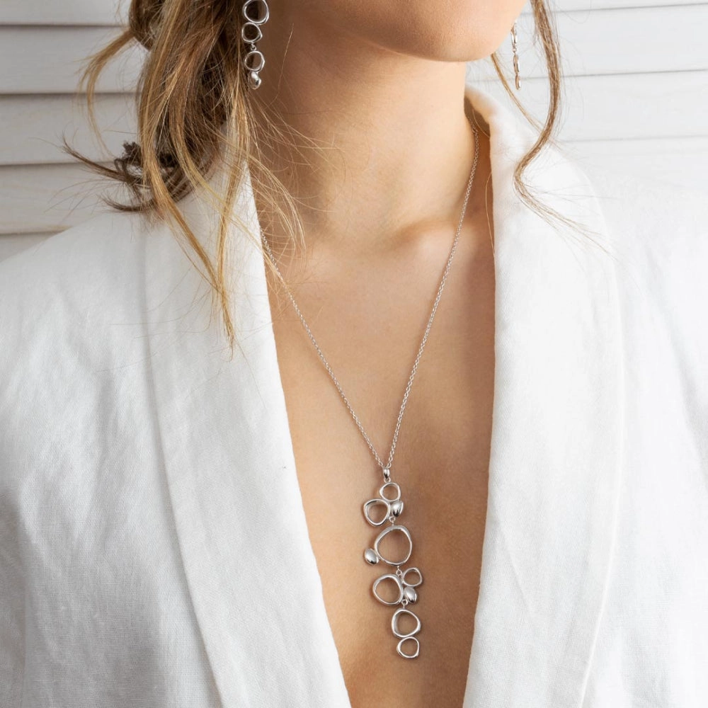 Silver Coast Shore Cascade 20" Necklace