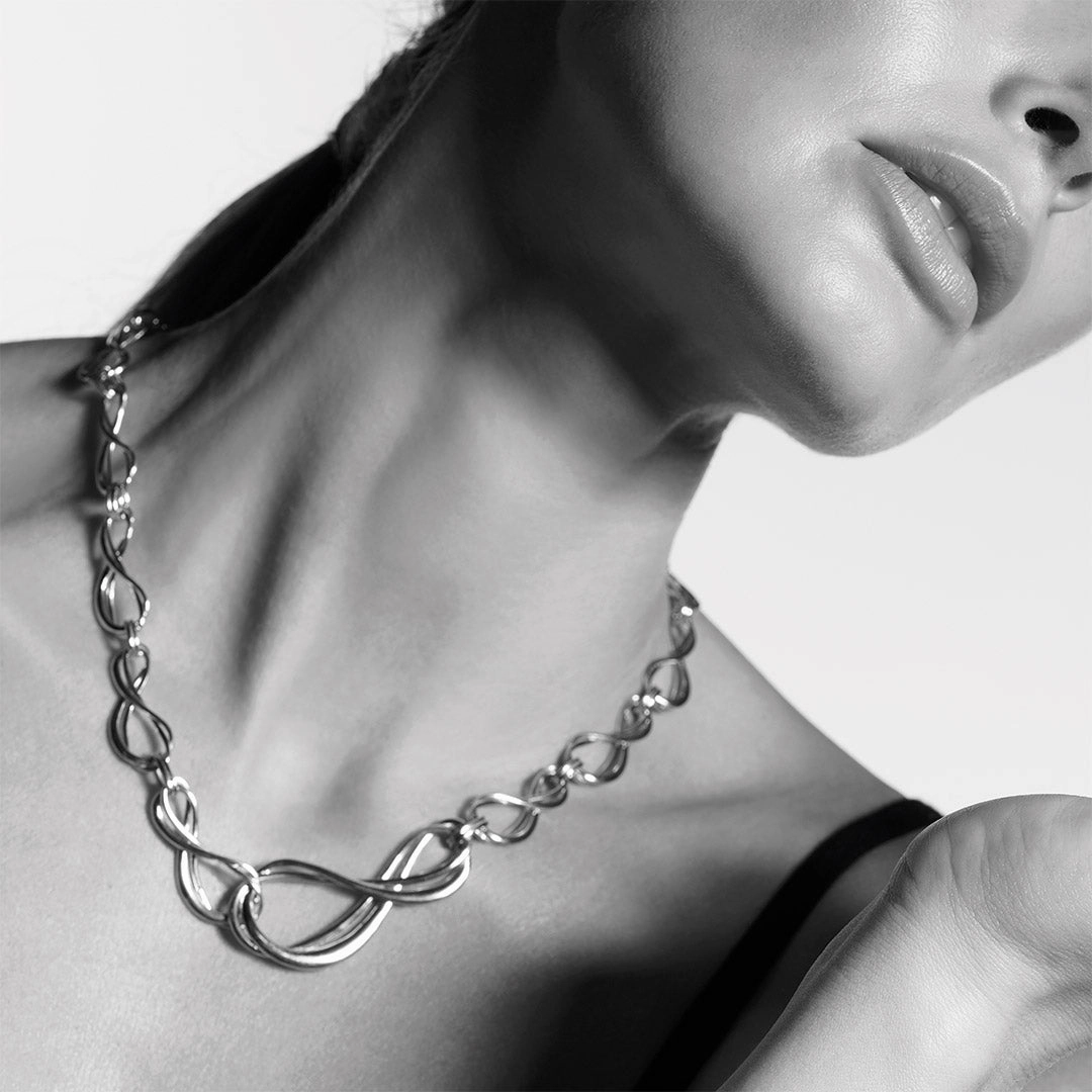 Silver Infinity Grande Link Collar Necklace