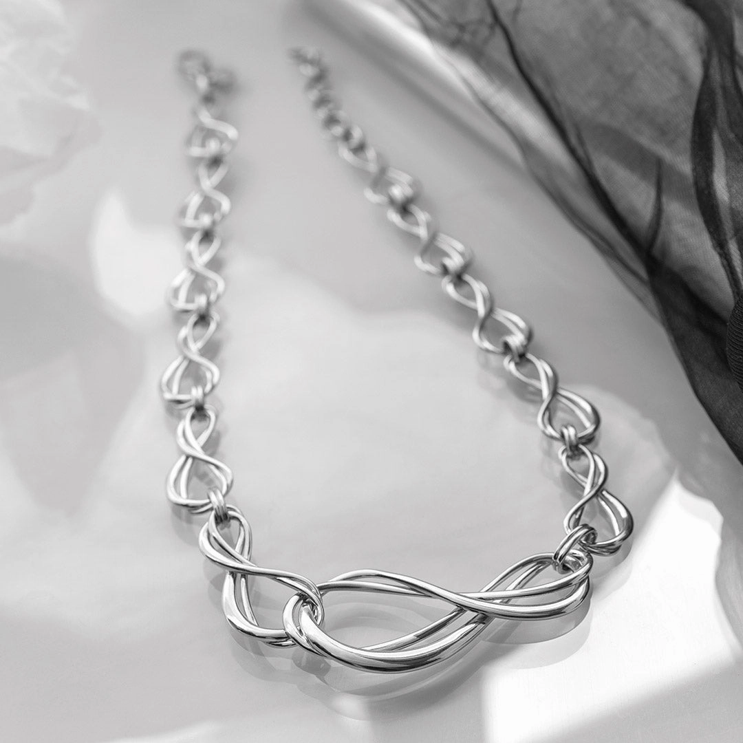 Silver Infinity Grande Link Collar Necklace