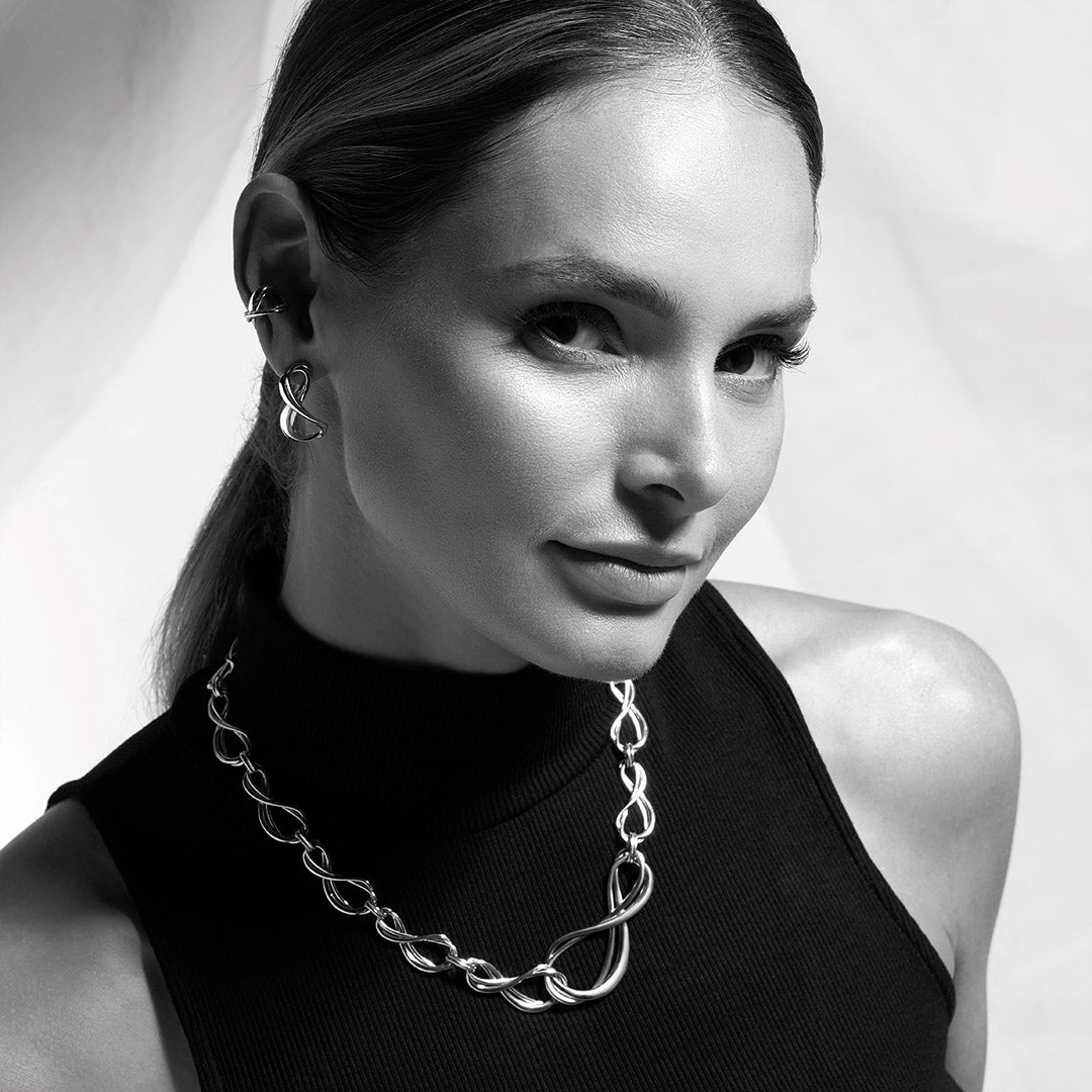 Silver Infinity Grande Link Collar Necklace