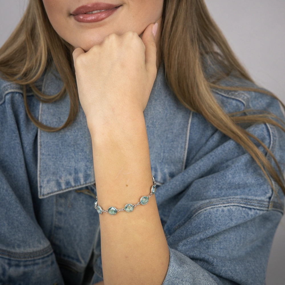 Sterling Silver 25Carat Blue Topaz Bracelet