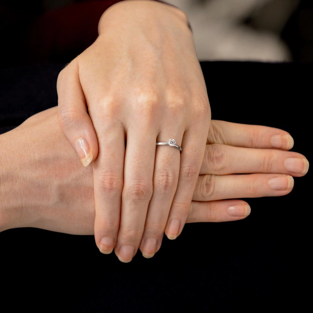 The Bellflower Platinum Round Brilliant Cut Diamond Solitaire Engagement Ring