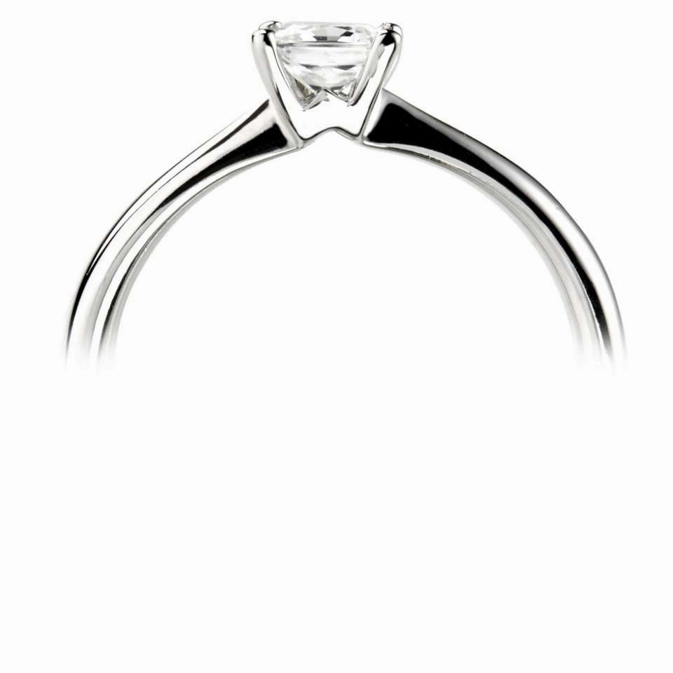 The Dianthus Platinum Princess Cut Diamond Solitaire Engagement Ring