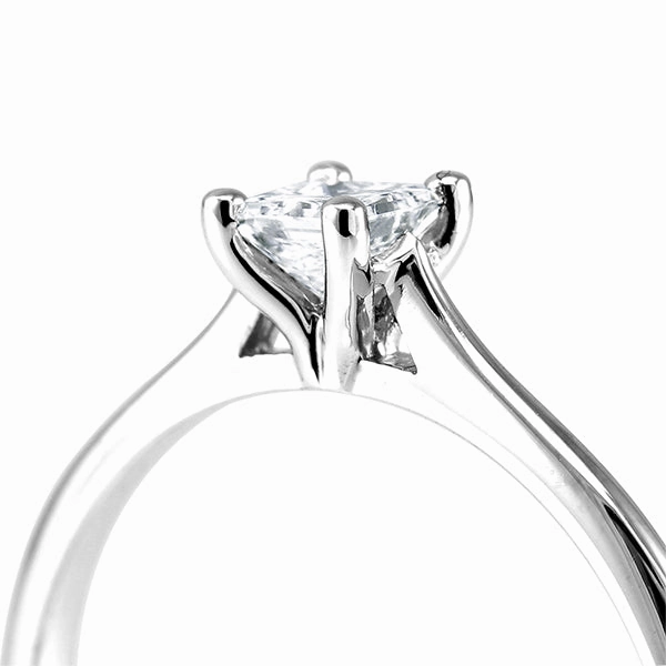 The Jasmine Platinum Princess Cut Diamond Solitaire Engagement Ring