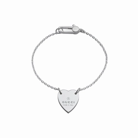 TRADEMARK BRACELET WITH HEART PENDANT